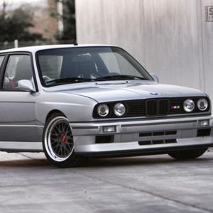 Meet your Posher, Adnan